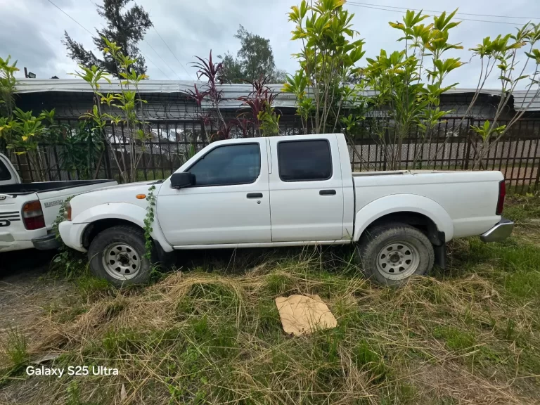 NISSAN FRONTIER