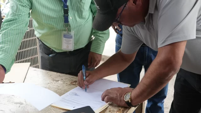 Más bienes al servicio de quienes los necesitan dsc06150